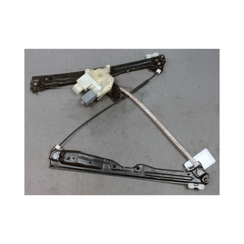 MECANISME+MOTEUR LEVE-GLACE AVANT DROIT PEUGEOT 308