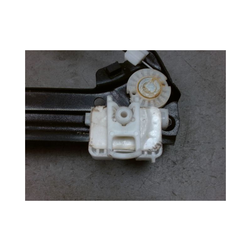 MECANISME+MOTEUR LEVE-GLACE AVANT DROIT PEUGEOT 308