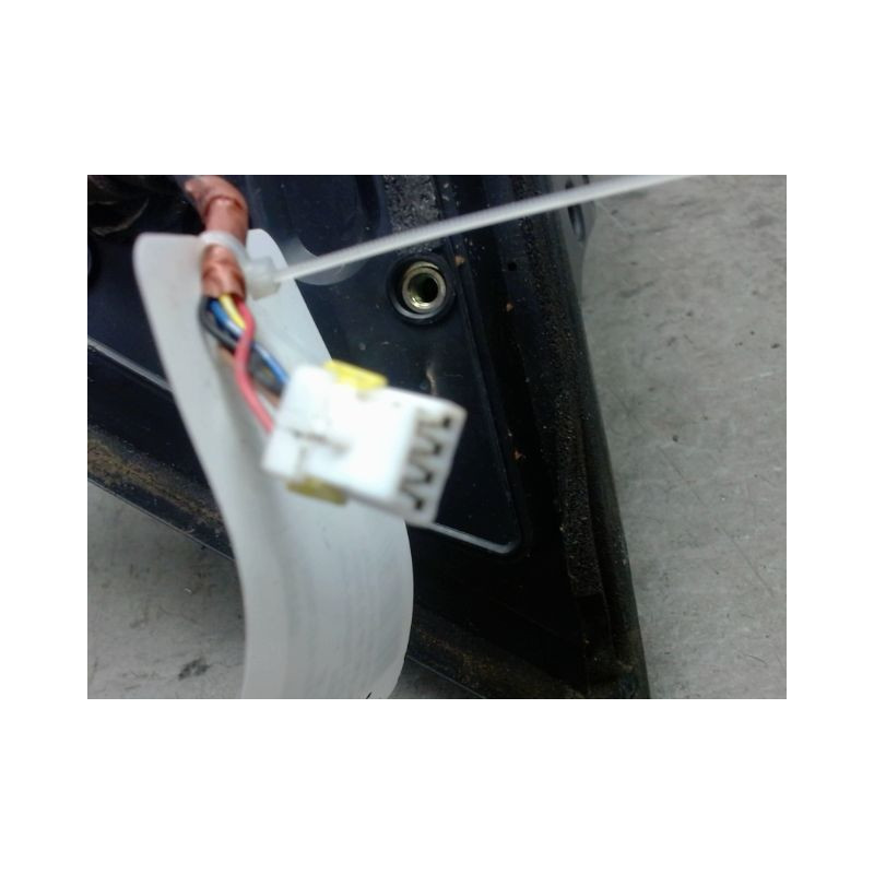 RETROVISEUR EXTERIEUR ELECTRIQUE DROIT MITSUBISHI PAJERO 2003-