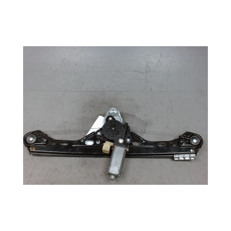 MECANISME+MOTEUR LEVE-GLACE ARRIERE DROIT MERCEDES CLASSE C 2000-