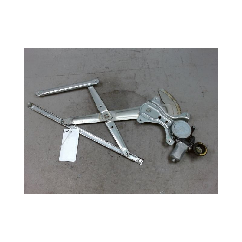 MECANISME+MOTEUR LEVE-GLACE AVANT DROIT DAIHATSU TREVIS