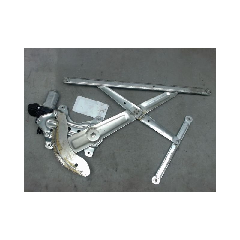 MECANISME+MOTEUR LEVE-GLACE AVANT GAUCHE DAIHATSU TREVIS