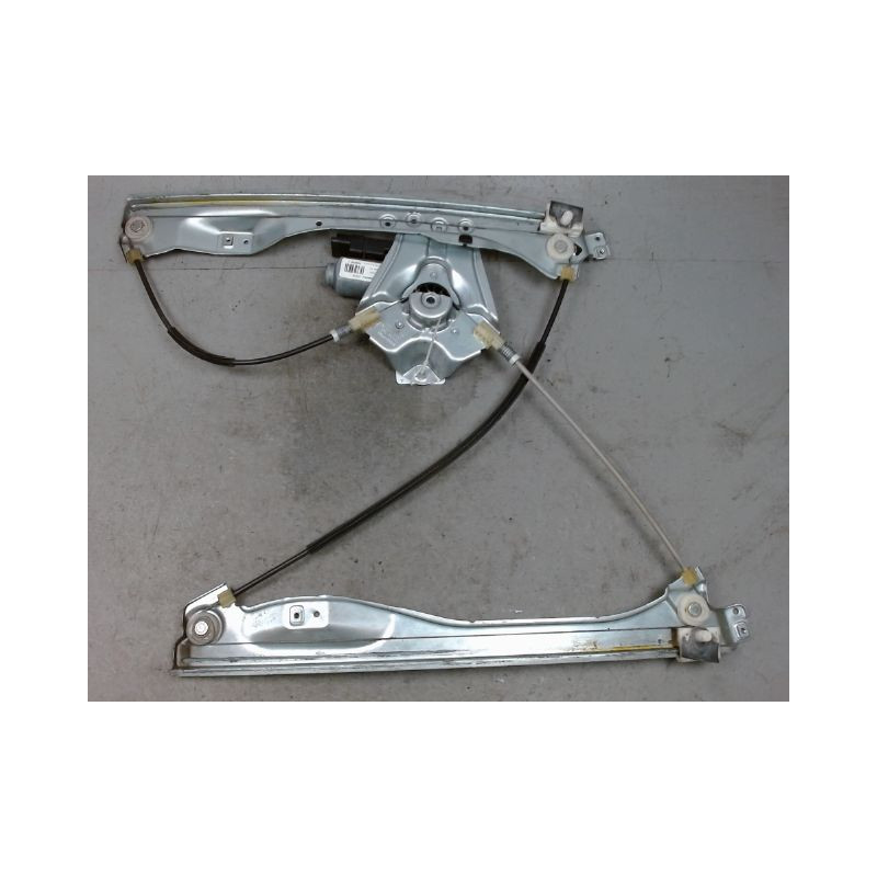 MECANISME+MOTEUR LEVE-GLACE AVANT GAUCHE RENAULT CLIO III 2009-