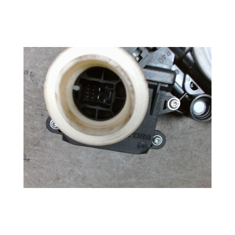 MECANISME+MOTEUR LEVE-GLACE ARRIERE GAUCHE TOYOTA AURIS