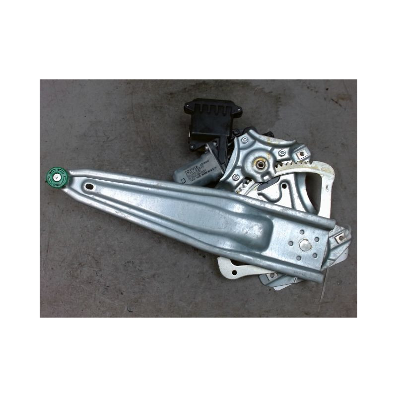 MECANISME+MOTEUR LEVE-GLACE ARRIERE GAUCHE TOYOTA AURIS