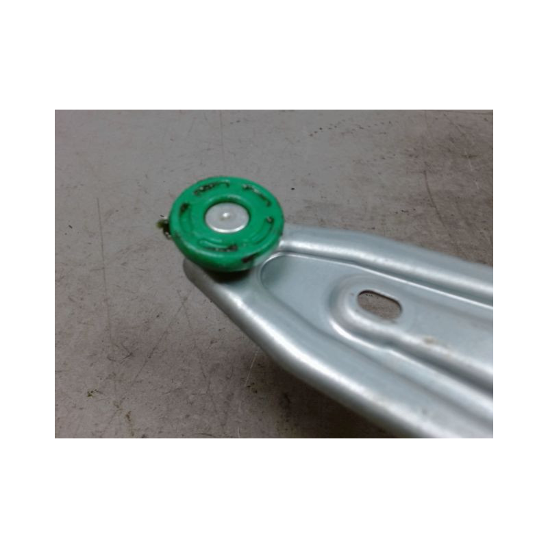 MECANISME+MOTEUR LEVE-GLACE ARRIERE GAUCHE TOYOTA AURIS