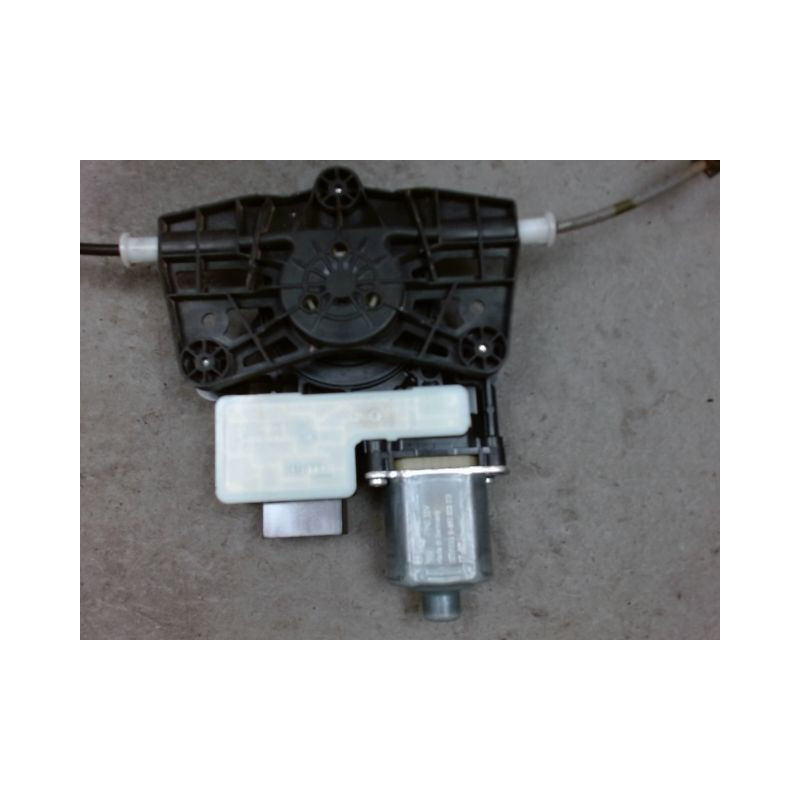 MECANISME+MOTEUR LEVE-GLACE ARRIERE GAUCHE AUDI Q2