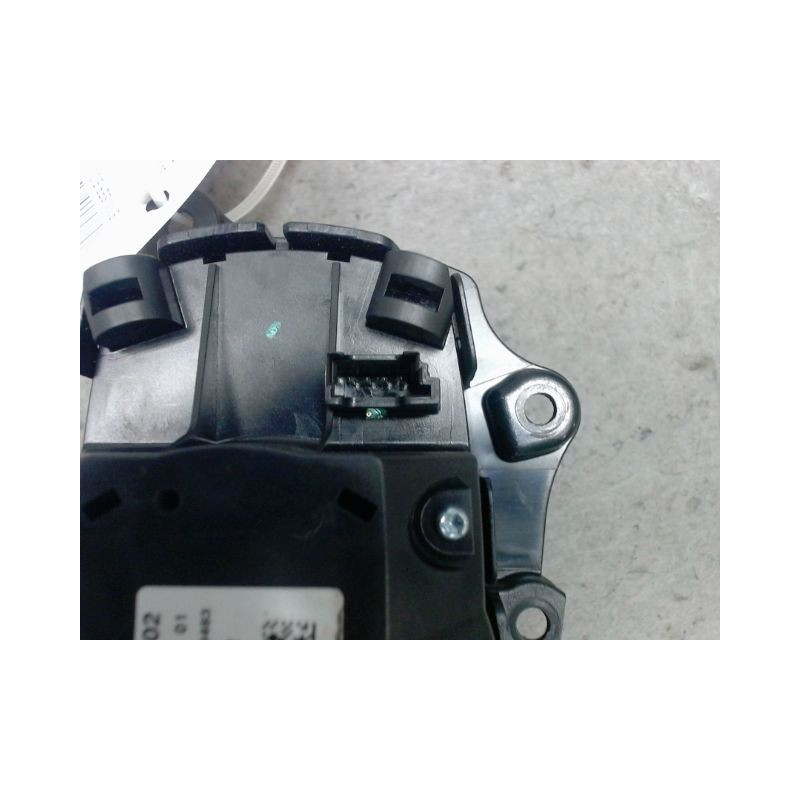 COMMANDE GPS BMW SERIE 3