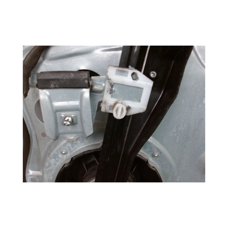MECANISME+MOTEUR LEVE-GLACE AVANT GAUCHE SKODA FABIA 2004-2007