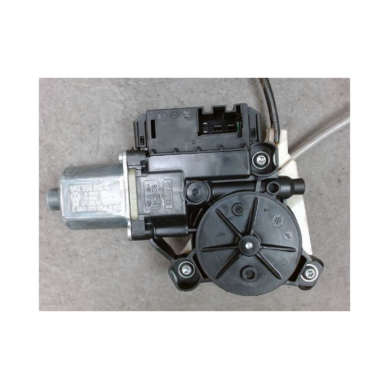 MECANISME+MOTEUR LEVE-GLACE ARRIERE DROIT VOLKSWAGEN POLO 2009-