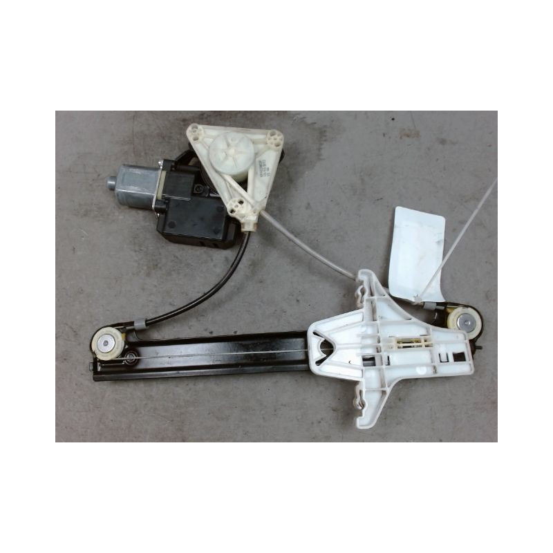MECANISME+MOTEUR LEVE-GLACE ARRIERE DROIT VOLKSWAGEN POLO 2009-