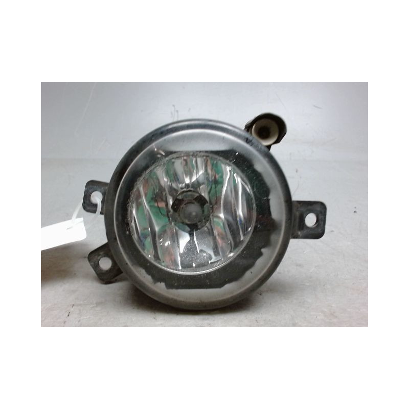 PHARE ANTIBROUILLARD AVANT DROIT B.M.W. X1