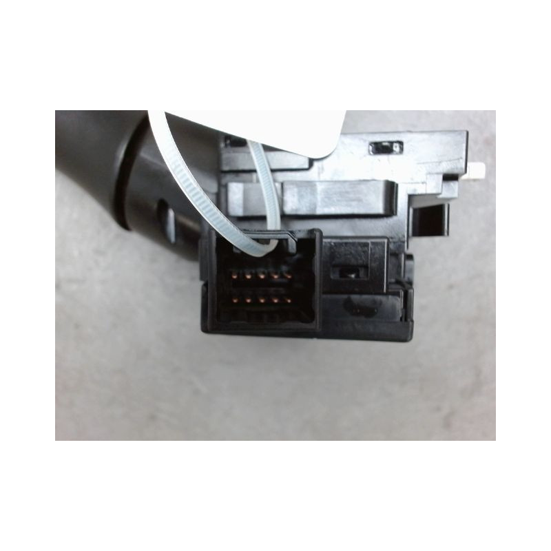 COMMANDE CLIGNOTANT MITSUBISHI ASX