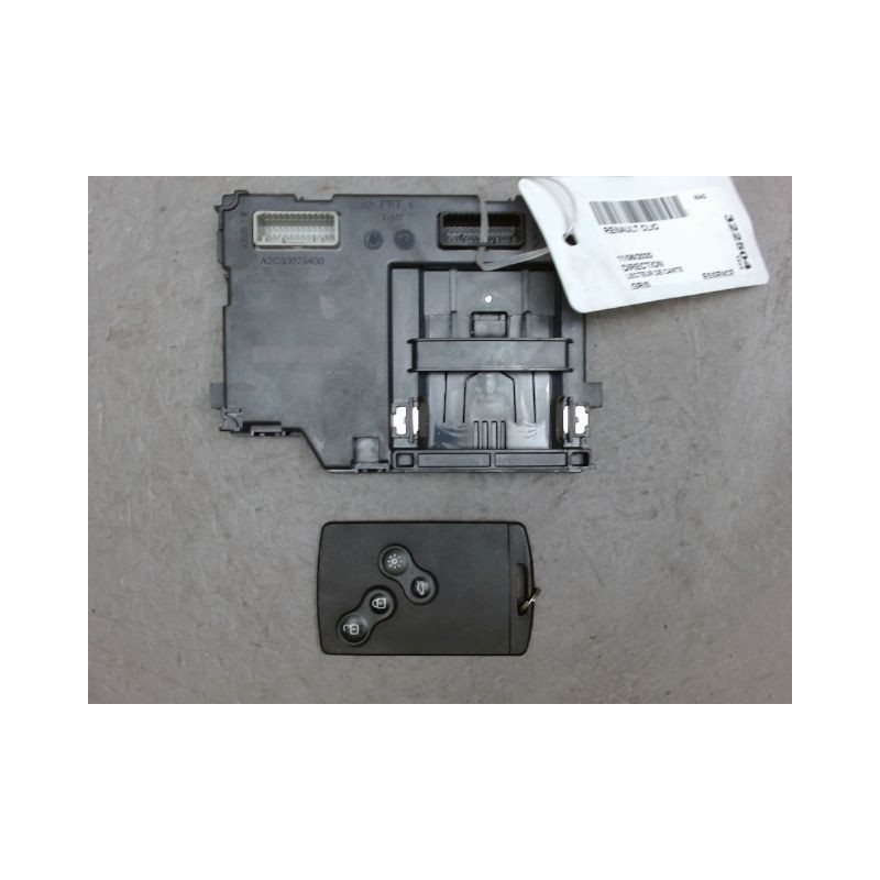 LECTEUR DE CARTE RENAULT CLIO