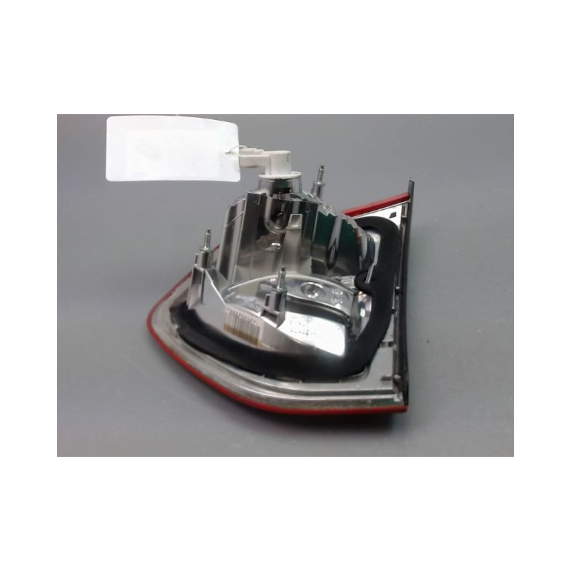 FEU ARRIERE INTERIEUR GAUCHE CITROEN C4