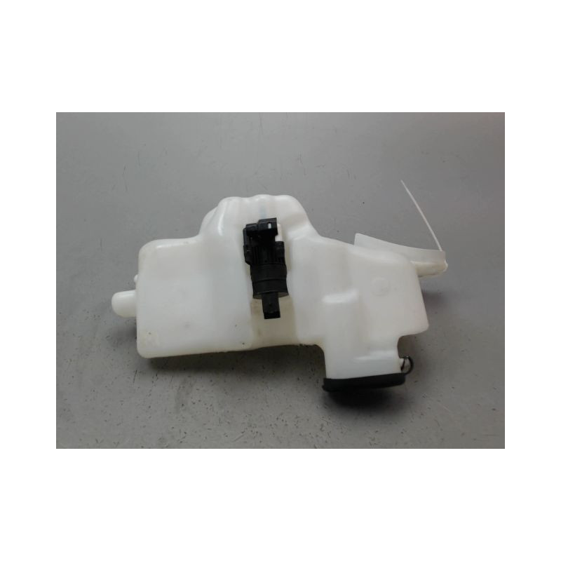 RESERVOIR LAVE-GLACE AVANT RENAULT CLIO