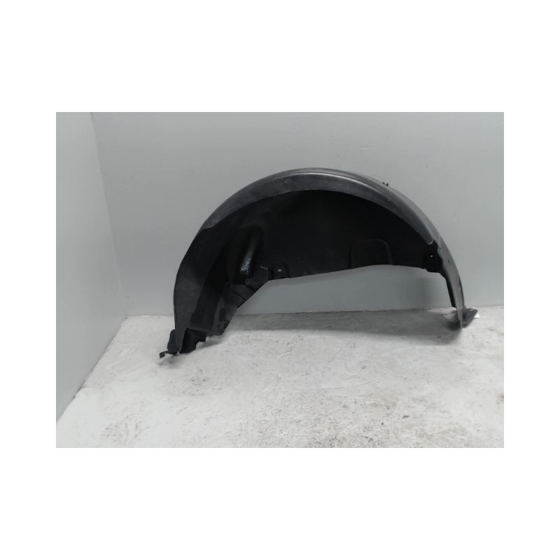 PARE-BOUE ARRIERE GAUCHE PEUGEOT PARTNER FGT 2002-