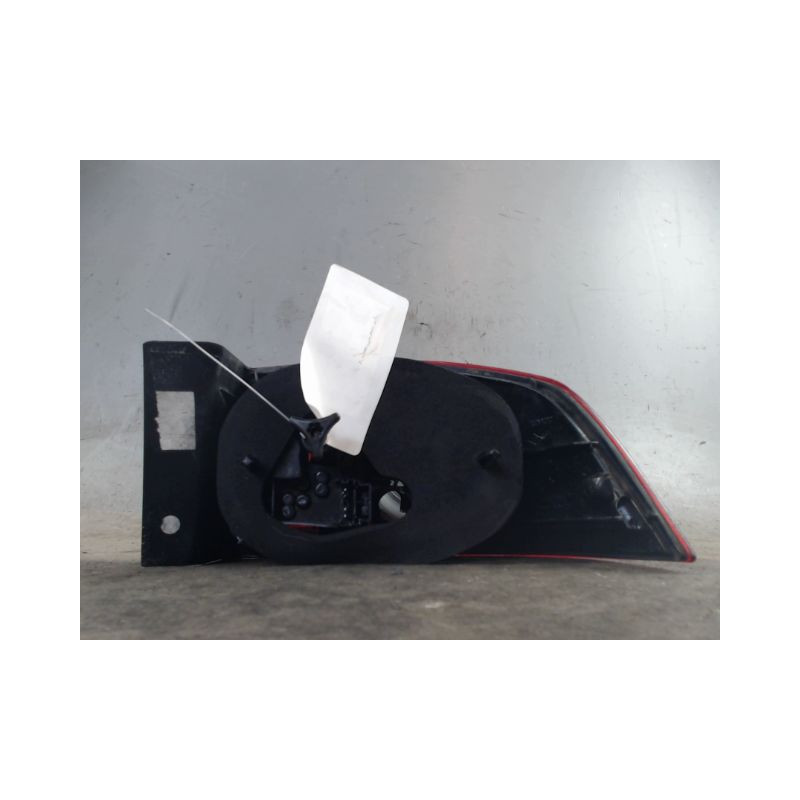 FEU ARRIERE GAUCHE  RENAULT LAGUNA II 2005-2007