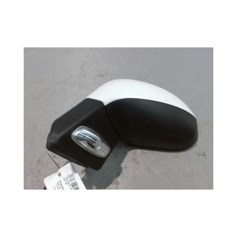 RETROVISEUR EXTERIEUR GAUCHE PEUGEOT 207 3P