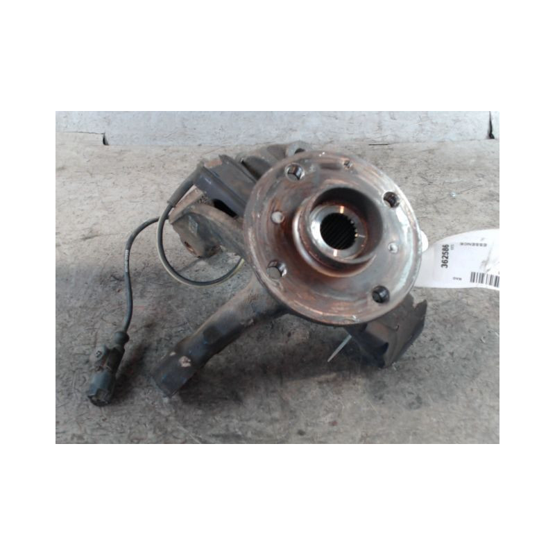 PIVOT AVANT DROIT PEUGEOT 108