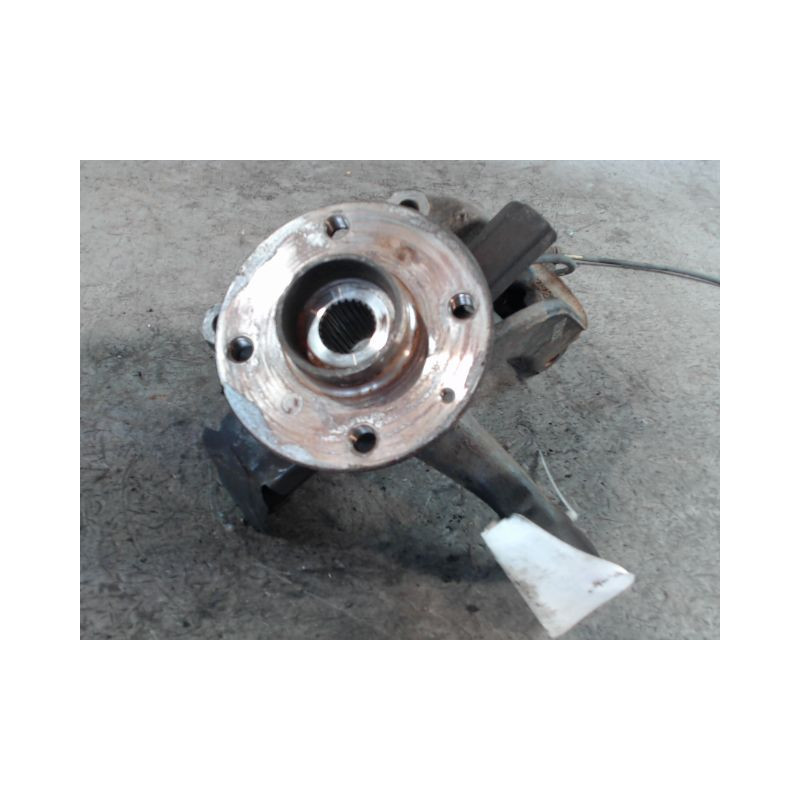 PIVOT AVANT GAUCHE PEUGEOT 108