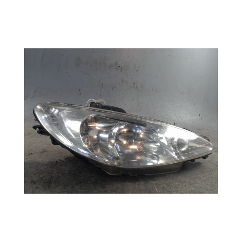 PHARE DROIT PEUGEOT 206 5P