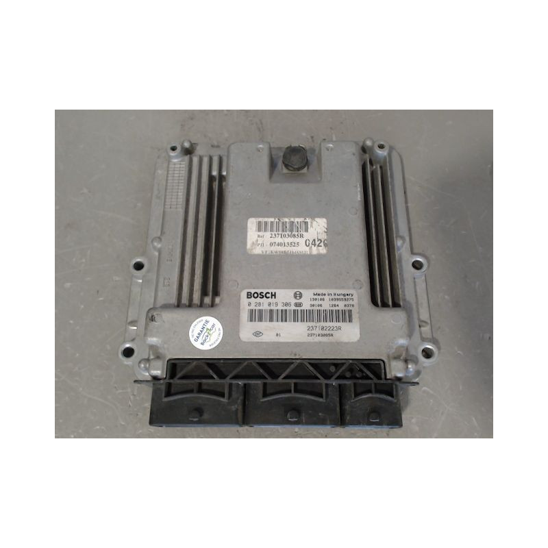 CALCULATEUR MOTEUR RENAULT KANGOO
