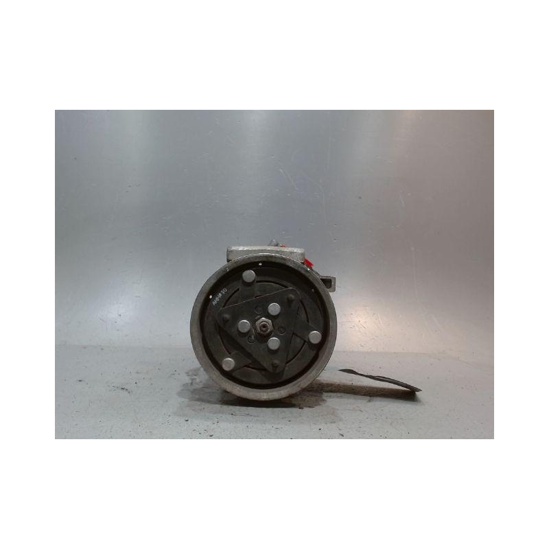 COMPRESSEUR AIR CONDITIONNE RENAULT CLIO