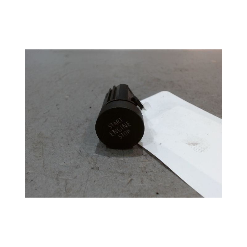 BOUTON DE DEMARRAGE RENAULT MEGANE