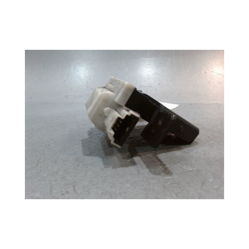 SERRURE HAYON  RENAULT MODUS