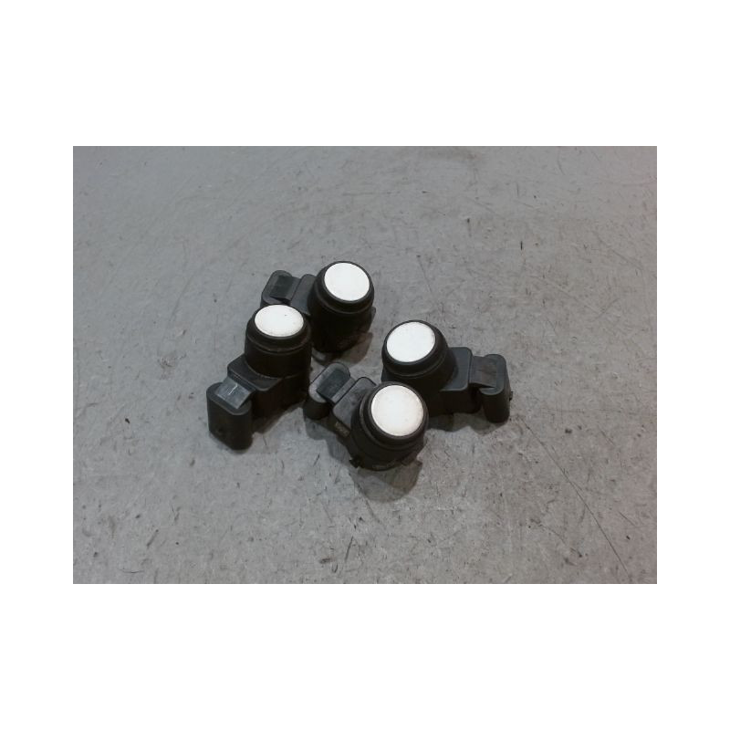 CAPTEUR AIDE STATIONNEMENT ARRIERE B.M.W. SERIE 1
