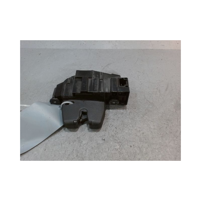 SERRURE COFFRE ARRIERE CITROEN C5