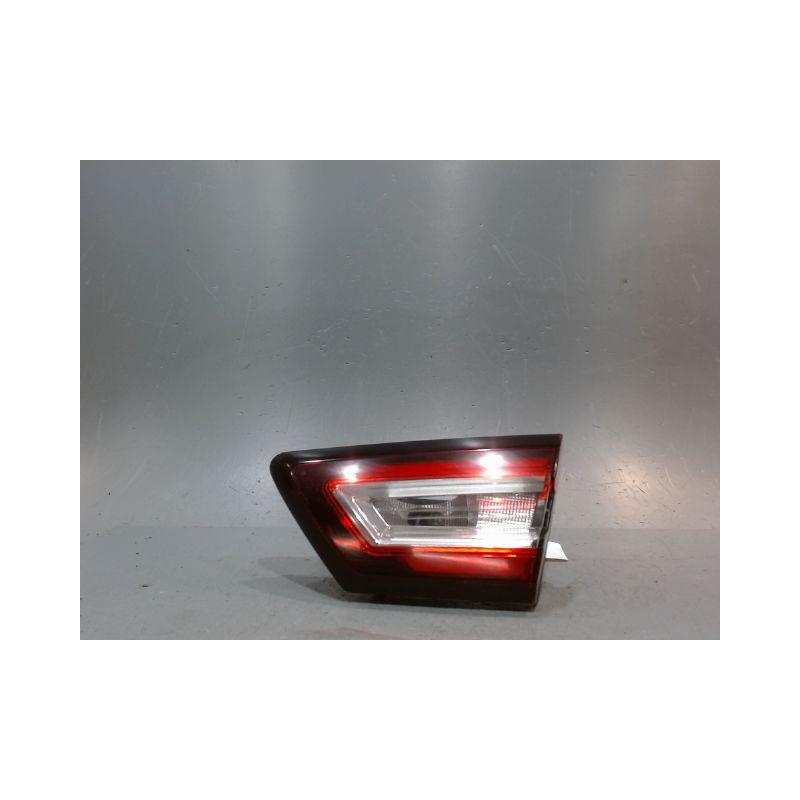 FEU ARRIERE INTERIEUR DROIT RENAULT CLIO