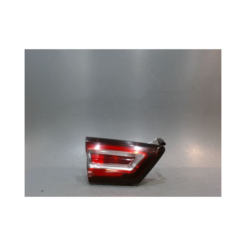 FEU ARRIERE INTERIEUR GAUCHE RENAULT CLIO
