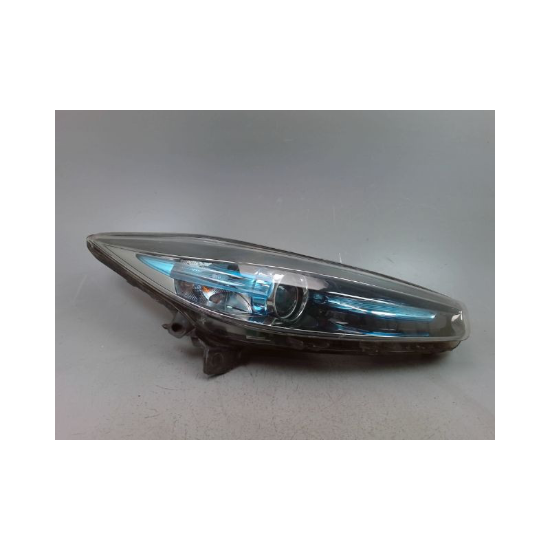 PHARE DROIT RENAULT ZOE