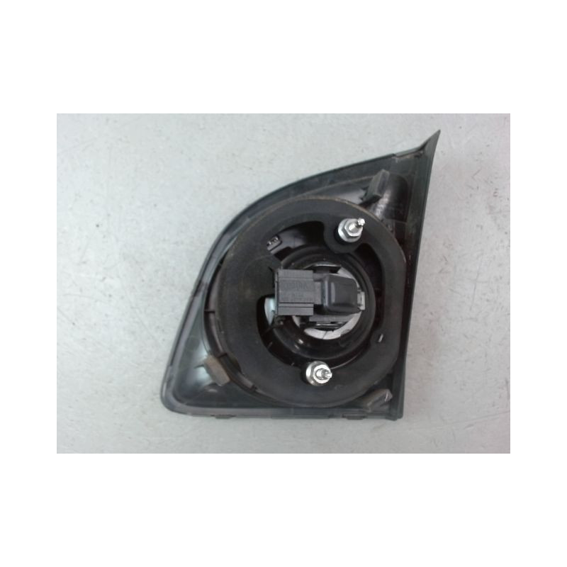 FEU ARRIERE INTERIEUR GAUCHE VOLKSWAGEN GOLF V PLUS 2005-
