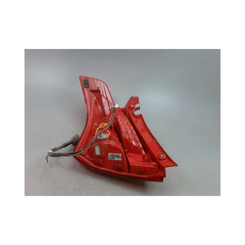 FEU ARRIERE DROIT SUZUKI SWIFT III 2005-2011