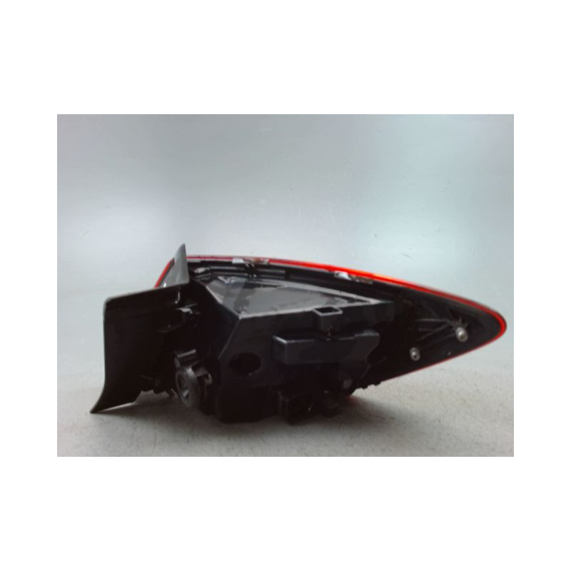 FEU ARRIERE GAUCHE  SEAT LEON 2009-