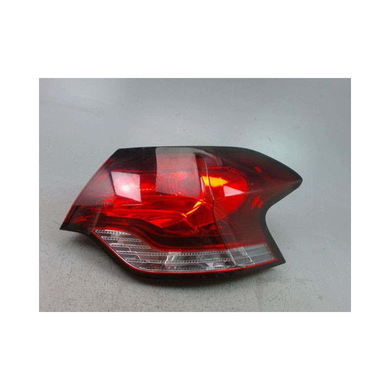 FEU ARRIERE DROIT CITROEN DS4 Phase 1 (B75) 2011-...
