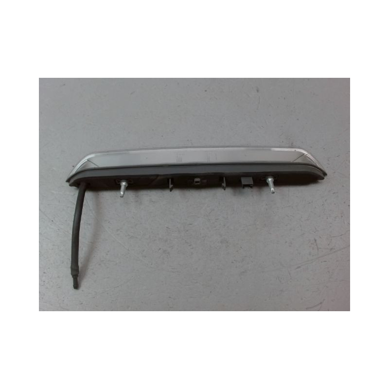 FEUX STOP SUPPLEMENTAIRE PEUGEOT 2008 Phase 1 2013-...