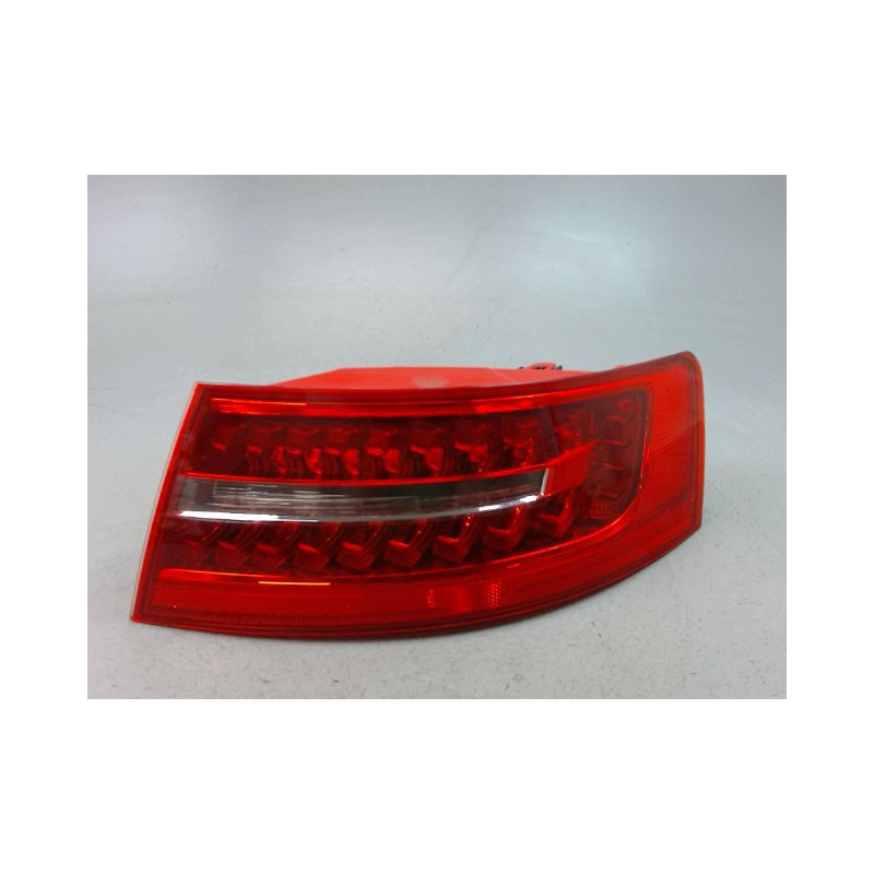 FEU ARRIERE DROIT AUDI A6 2004-