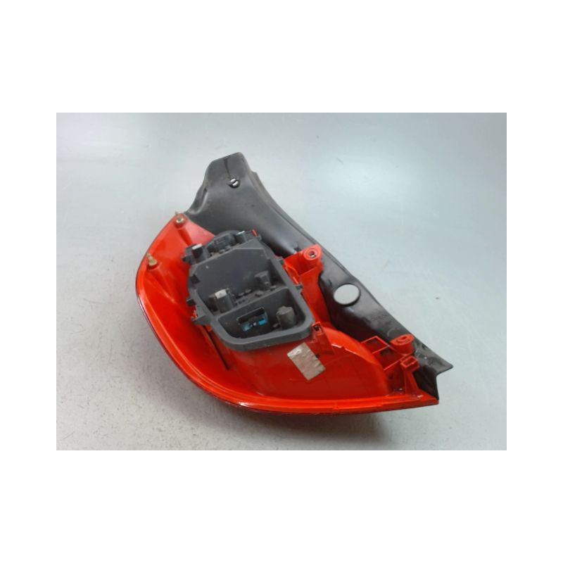 FEU ARRIERE DROIT RENAULT CLIO III Phase 1 2005-2009