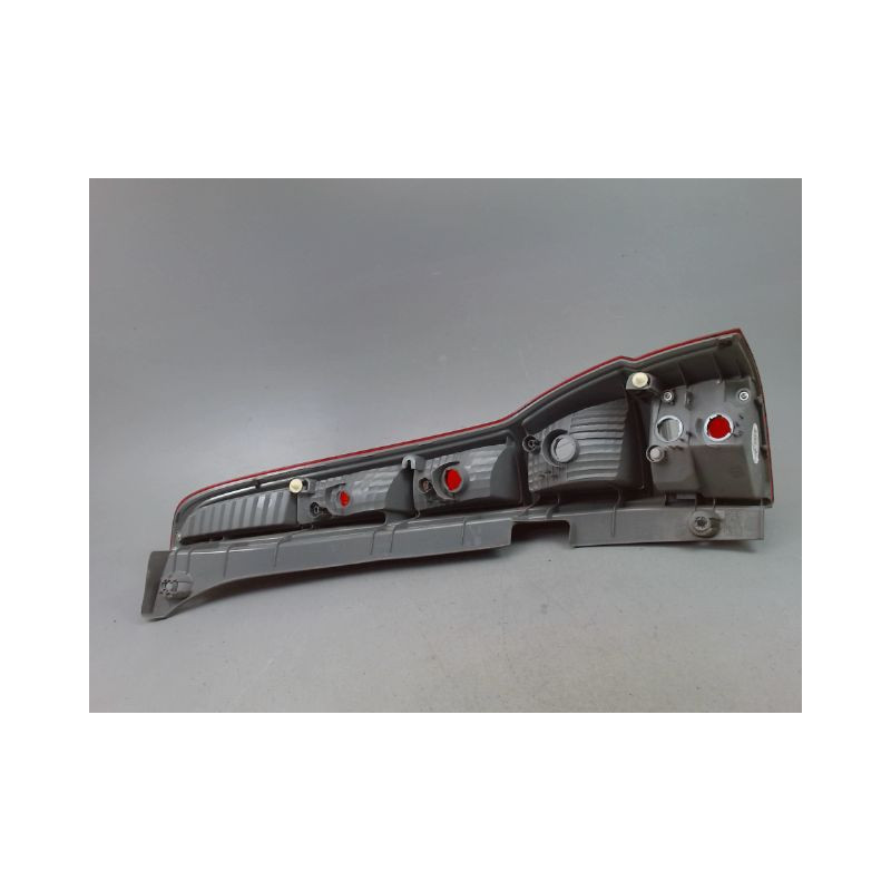FEU ARRIERE GAUCHE  HONDA CR-V 2010-