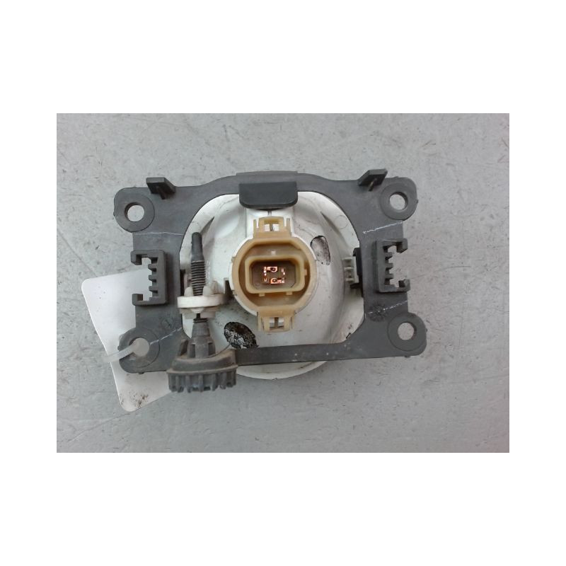 PHARE ANTIBROUILLARD AVANT GAUCHE PEUGEOT 208 2012-...
