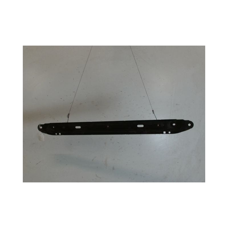 TRAVERSE INFERIEURE ARMATURE AVANT CITROEN C4