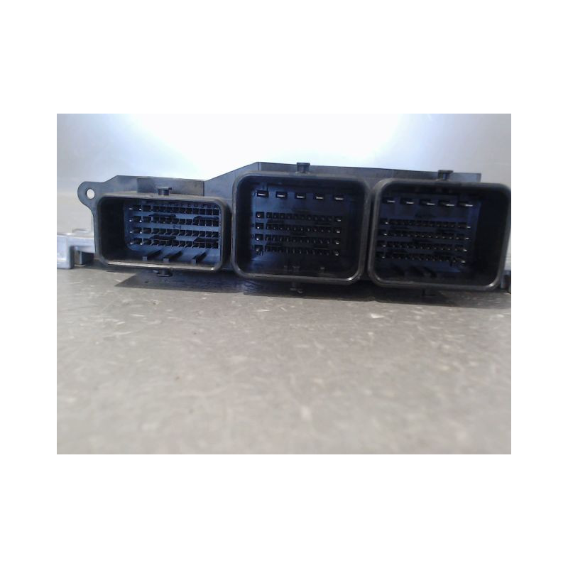 CALCULATEUR MOTEUR CITROEN BERLINGO