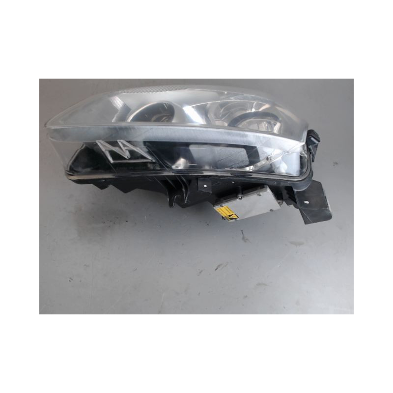PHARE GAUCHE NISSAN QASHQAI