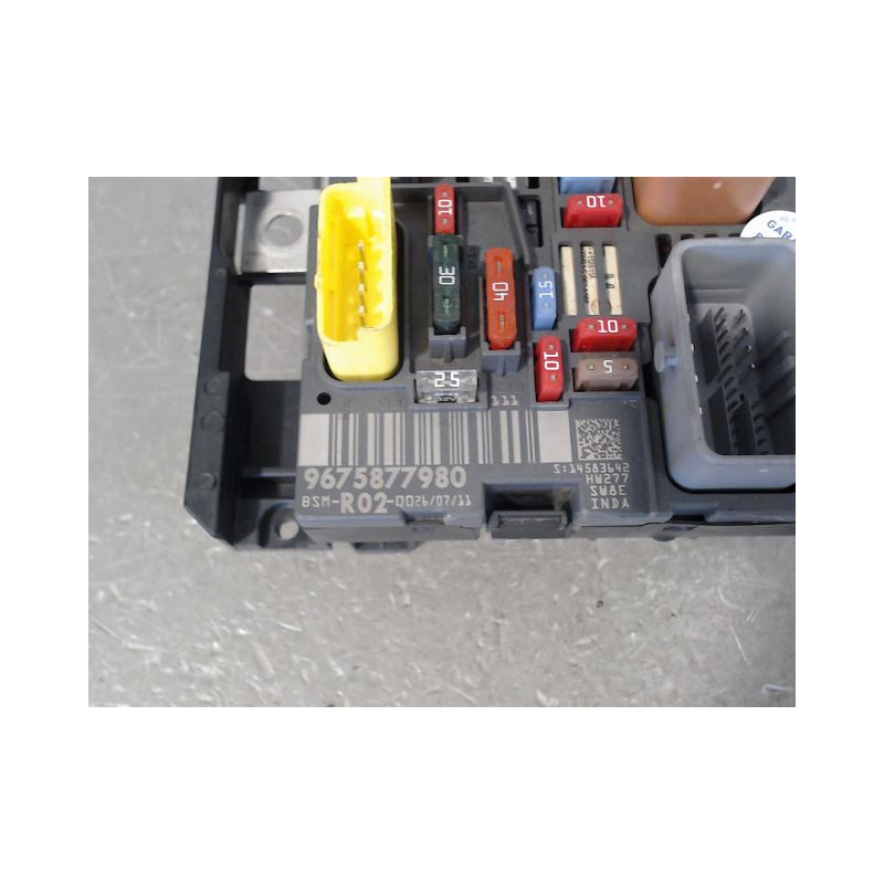 BOITE A FUSIBLES CITROEN C5