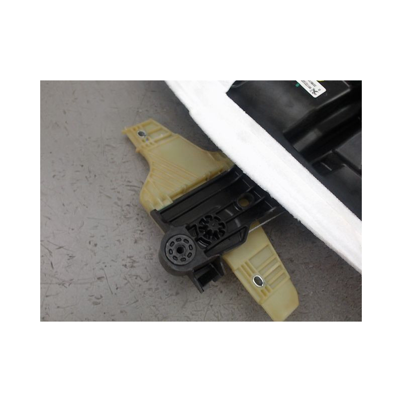 MECANISME LEVE-GLACE AVANT DROIT CITROEN BERLINGO
