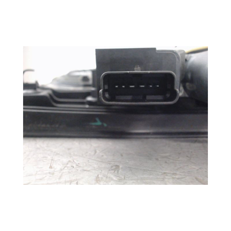 MECANISME LEVE-GLACE AVANT DROIT CITROEN BERLINGO